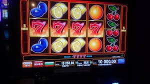 Giao diện game nổ hũ trực tuyến tại f168s với nhiều tựa game đa dạng